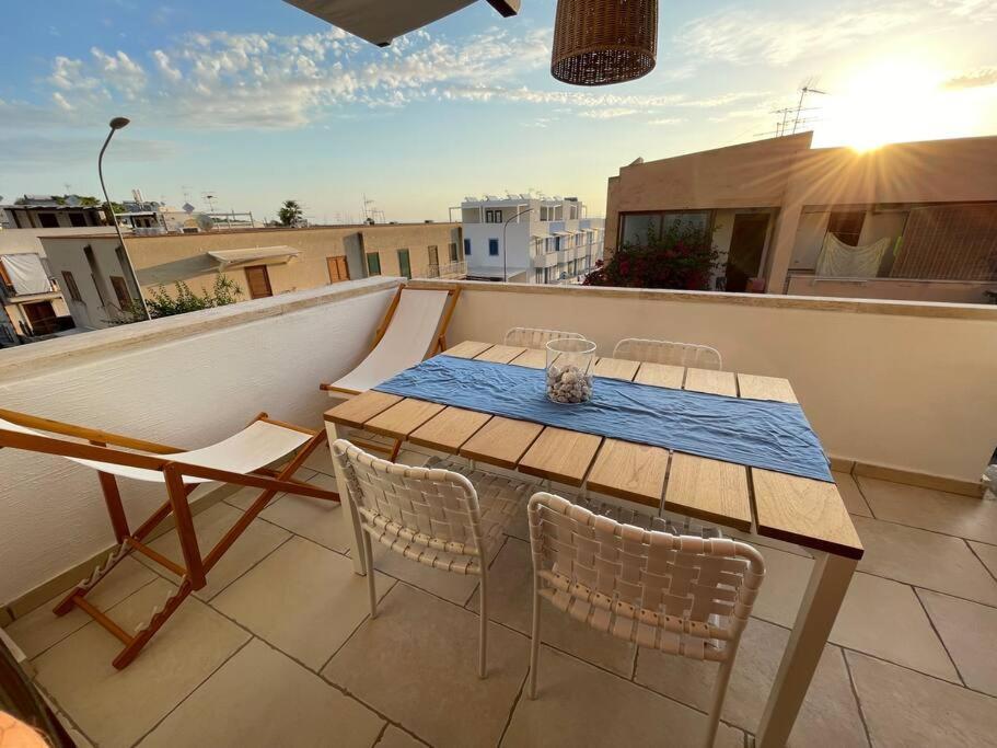 Con Giardino A Due Passi Dal Mare. Apartment
